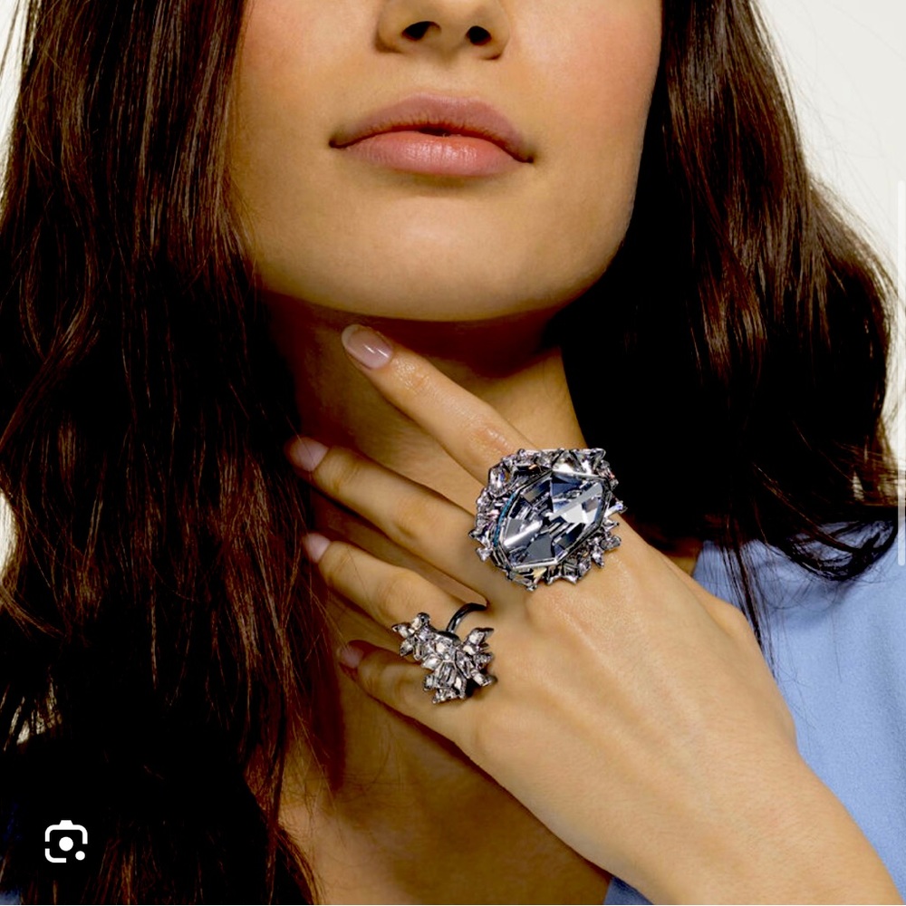 Elegant Silver Crystal Ring Set